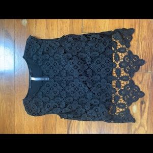 KENSIE Lace Sleeveless Blouse. Size S